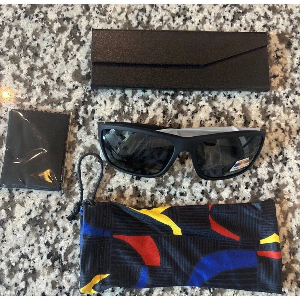 SKYFUEN Men's Bifocal Polarized Sunglasses TR90 Wrap Around +1.50
